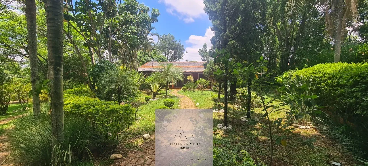 Foto do imóvel: Chácara à venda em Cesário Lange-SP: 3 quartos, 1 suíte, 2 salas e 337,97 m² de área!