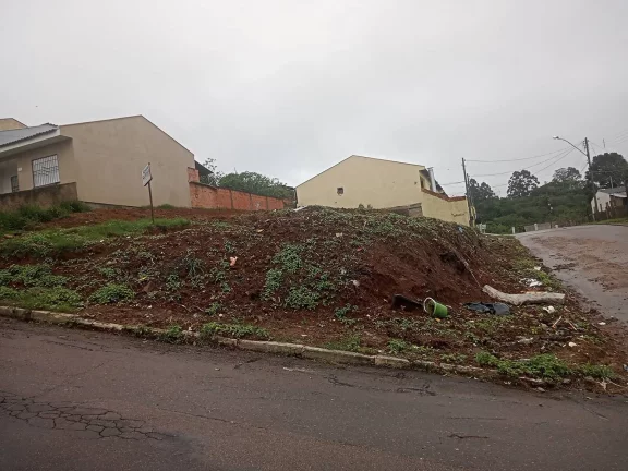 Imagem TERRENÃO DE ESQUINA!!! Ideal para construção, minha casa minha vida