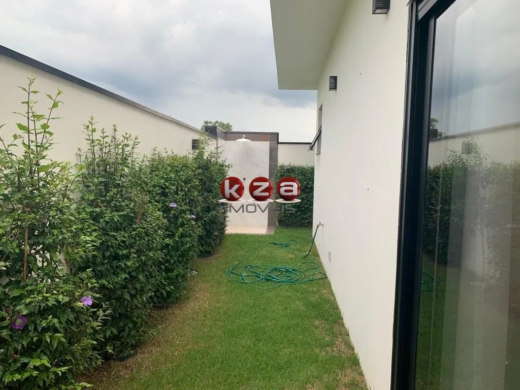 Imagem Casa à venda no Bairro Pinheirinho em Vinhedo com 2 quartos sendo 1 suíte, 2 vagas, 149 m². Aproveite!