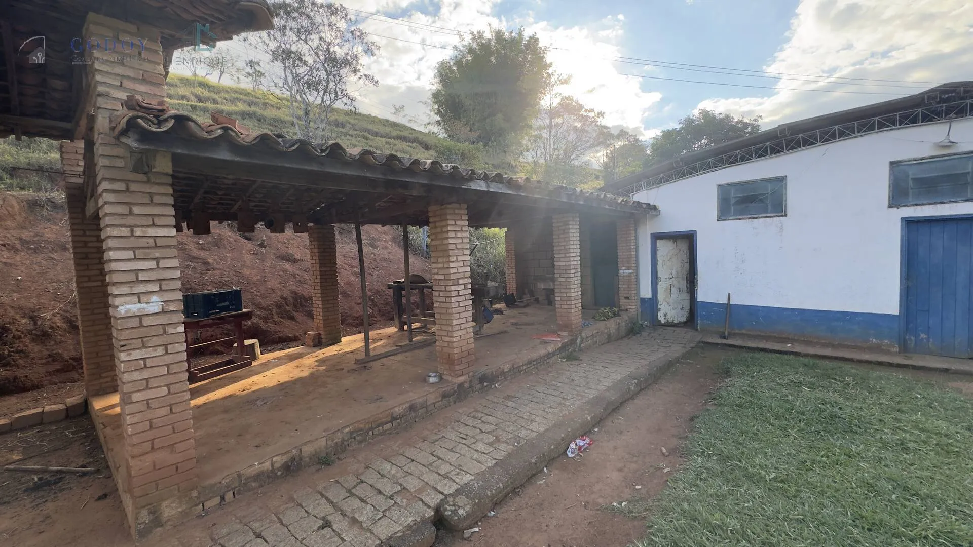 Imagem OPORTUNIDADE ÚNICA EM SÃO LUÍS DO PARAITINGA - ÁREA RURAL