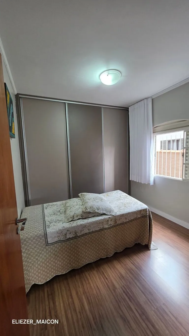 Imagem Casa à Venda com 2 quartos no bairro São João, em Poços de Caldas - MG