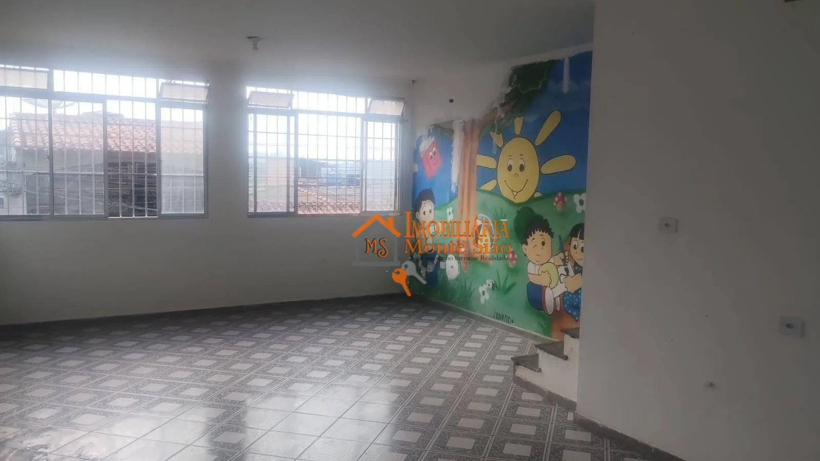 Imagem Sobrado com 3 dormitórios à venda, 300 m² por R$ 600.000,00 - Cidade Soberana - Guarulhos/SP