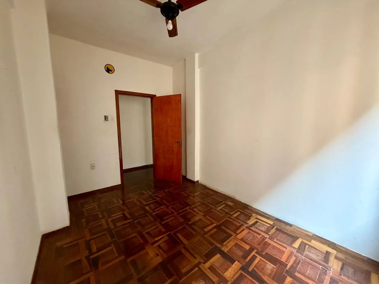 Imagem Apartamento 2 dormitórios sacada com 90m2 no centro histórico.