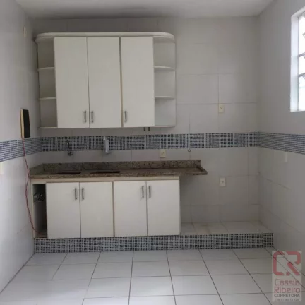 Imagem Casa para Venda em Salvador, Itapuã, 3 dormitórios, 1 suíte, 3 banheiros, 4 vagas