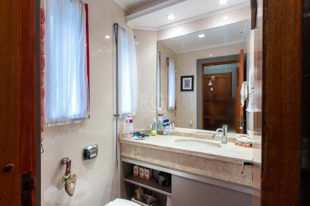 Imagem Cobertura para Venda - 234.17m², 3 dormitórios, sendo 1 suites, 2 vagas - Cristal
