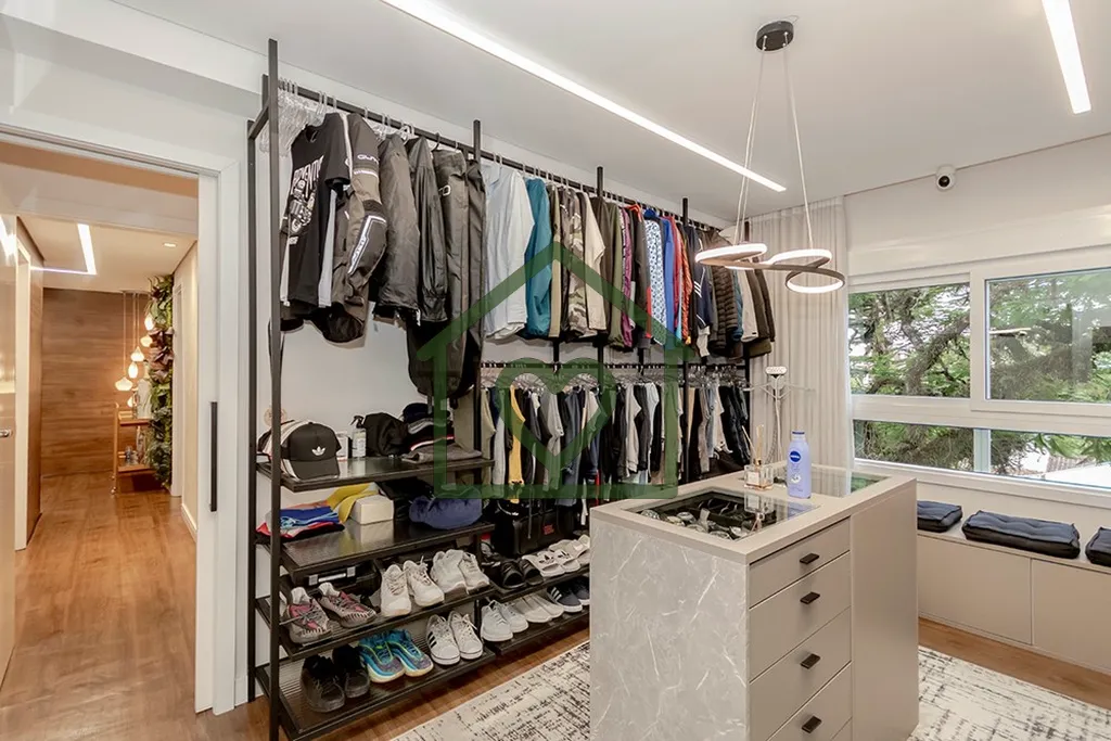 Imagem Descubra o verdadeiro significado de luxo e conforto com este magnífico apartamento à venda no bai...
