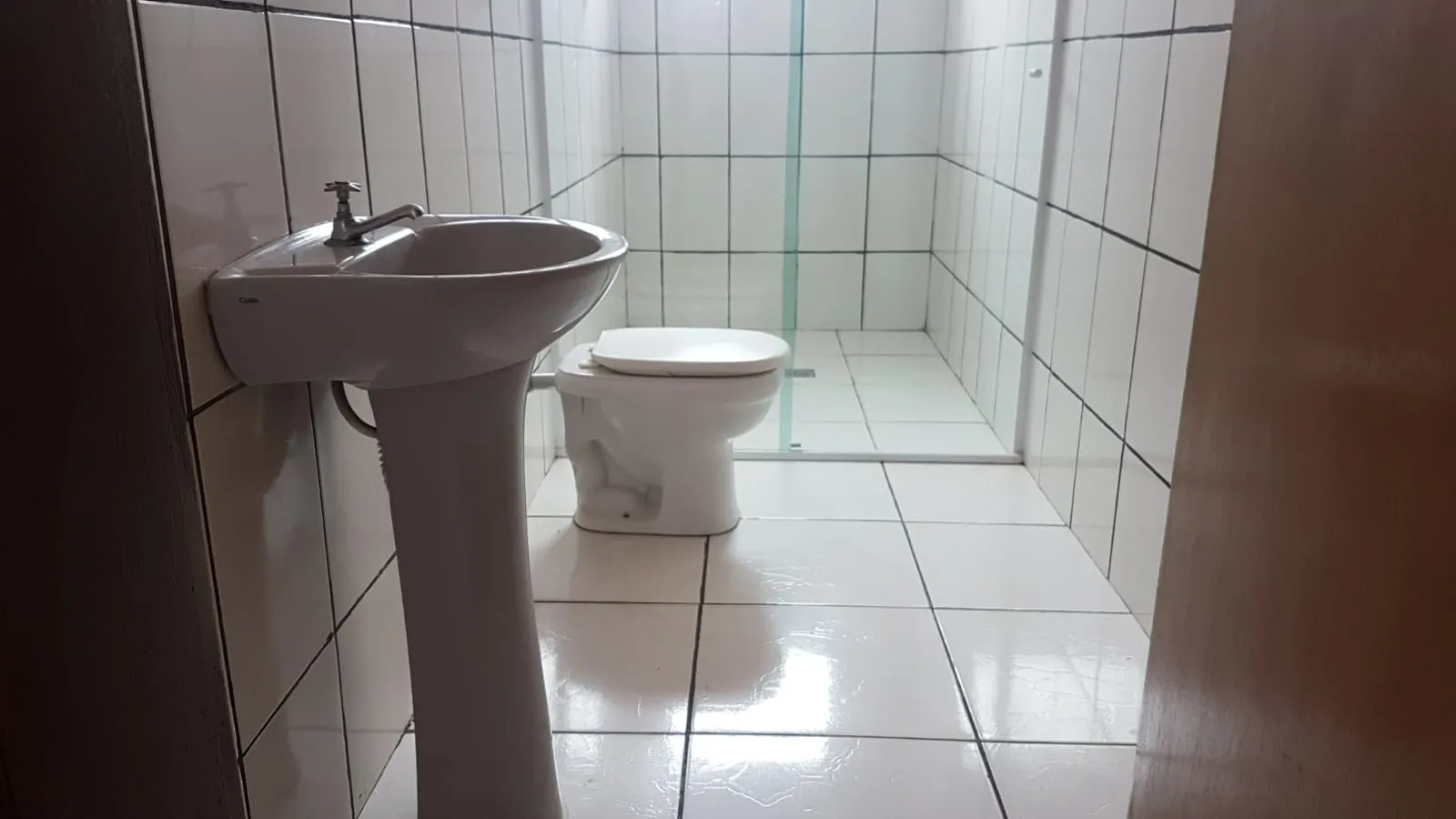 Imagem Casa a venda com amplo espaço