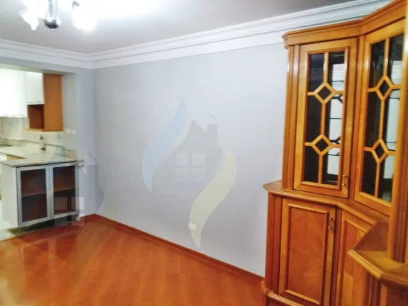 Imagem Sobrado, 4 dormitórios sendo 1 suíte, 4 banheiros, com 223m² em Vila Euclides/SBC