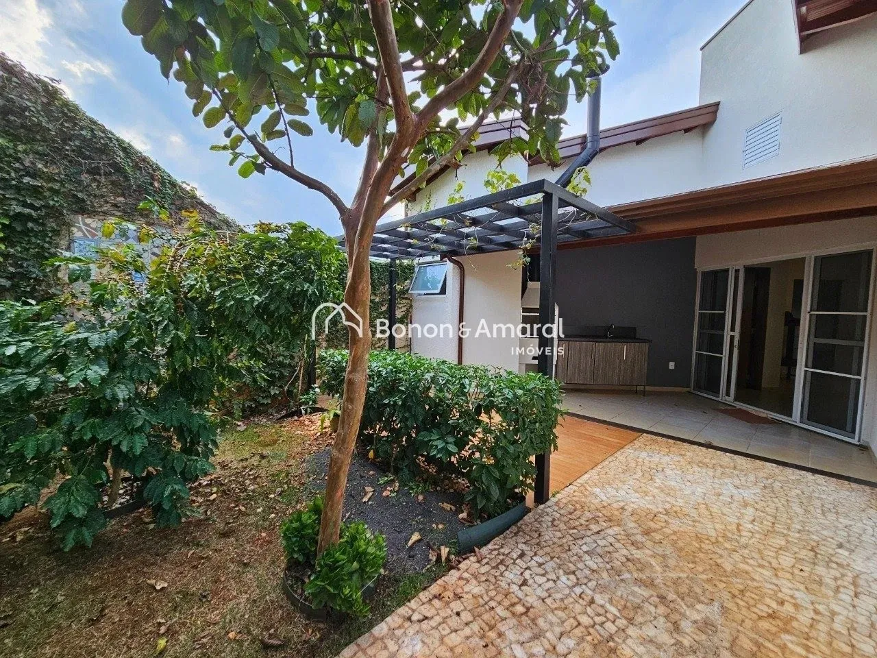 Imagem Casa pra locação no Condomínio Jacarandás Paulínia SP