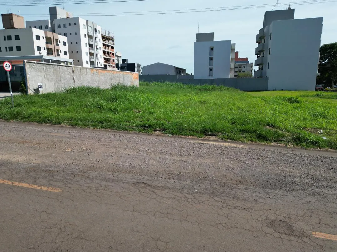 Imagem Terreno à venda em Cascavel, Fag - Rede de Esgoto e Rua Asfaltada