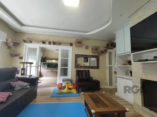 Imagem Casa em Belém Novo grande com 3 quartos, escritório