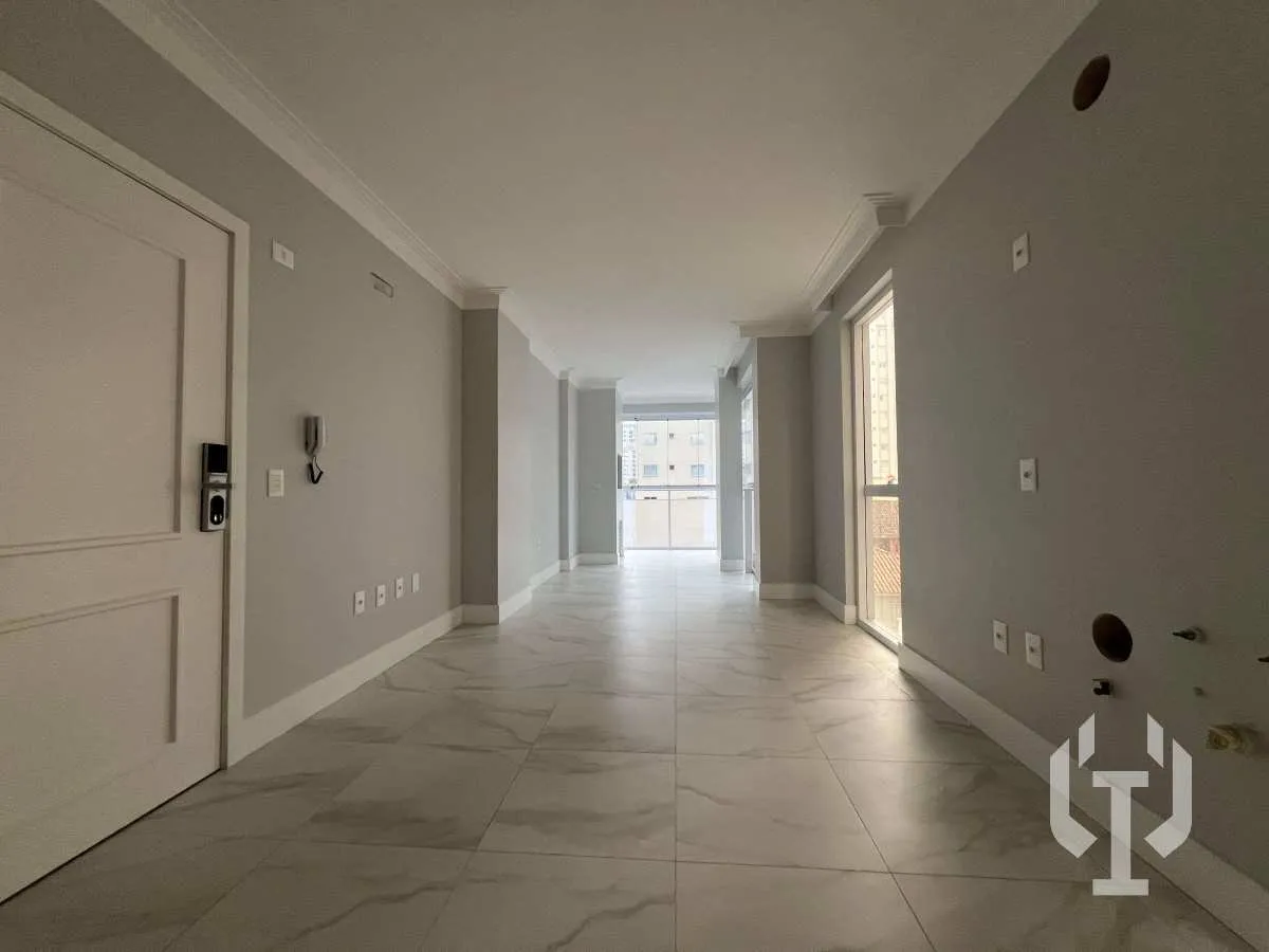 Foto do imóvel Apartamento à venda, no ONE GOLD RESIDENCE em Itapema, Meia Praia, com 3 quartos, 115m2