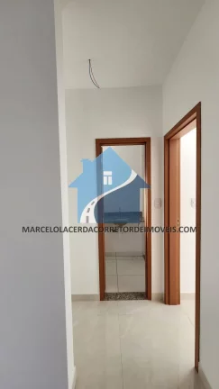 Imagem CASA NO CONDOMÍNIO TALES DE MILETO - FLORES