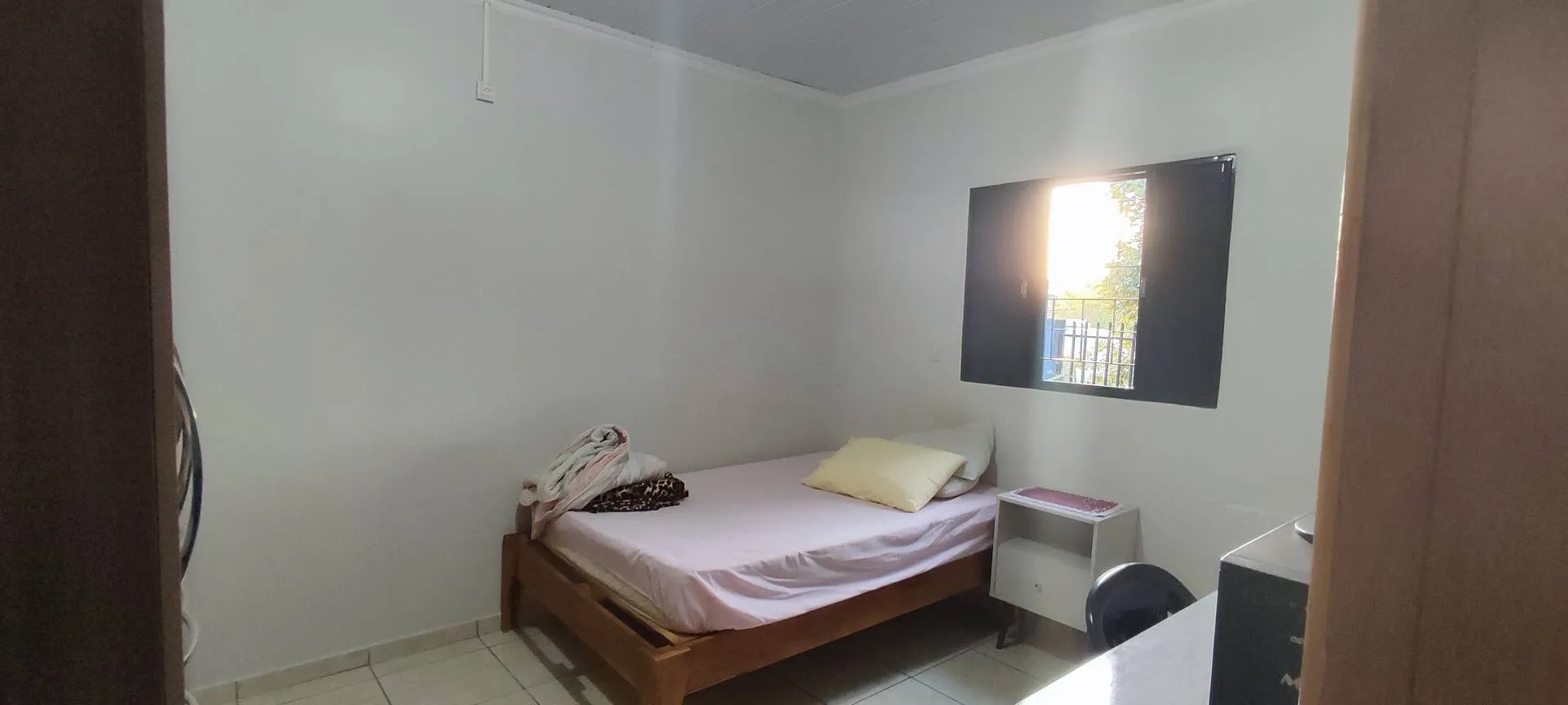 Imagem Casa à venda em Santos Dumont, Cascavel - 130m² - Churrasqueira e Closet