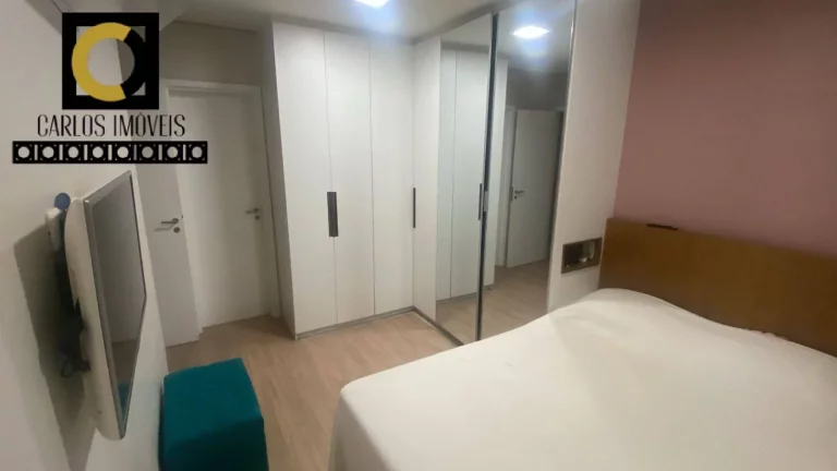 Imagem Apartamento de 3 dorm. com sacada em vidros e rico em armários planejados