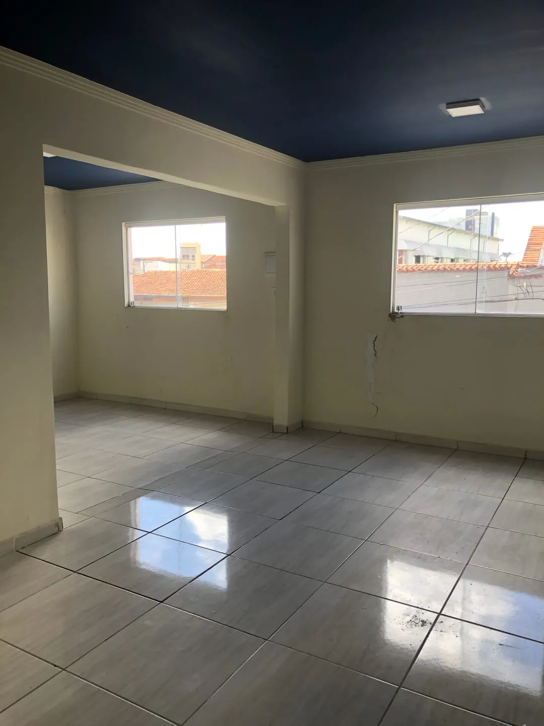 Imagem Comercial à venda e locação 300M², Centro, Pindamonhangaba - SP