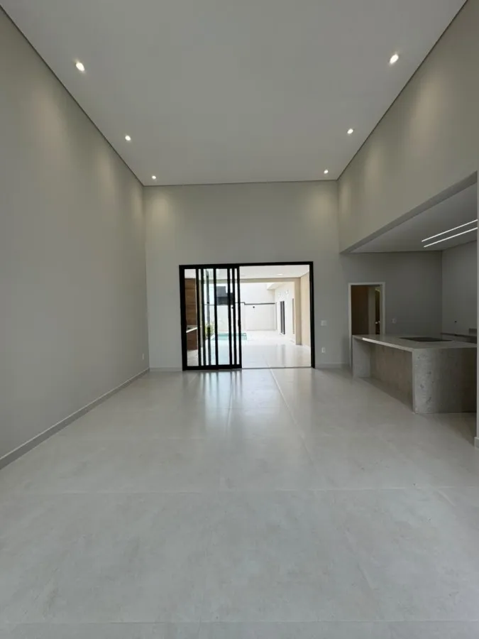 Imagem Casa em Condomínio para Venda em Hortolândia, Residencial Jardim de Mônaco, 3 dormitórios, 1 suíte, 3 banheiros, 4 vagas