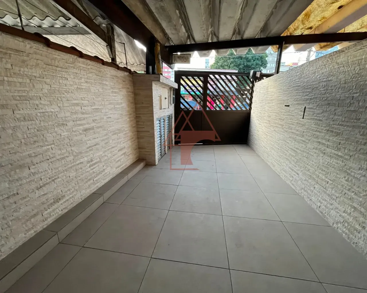 Imagem Casa com 3 Quartos à Venda, 127 metros em Encruzilhada - Santos
