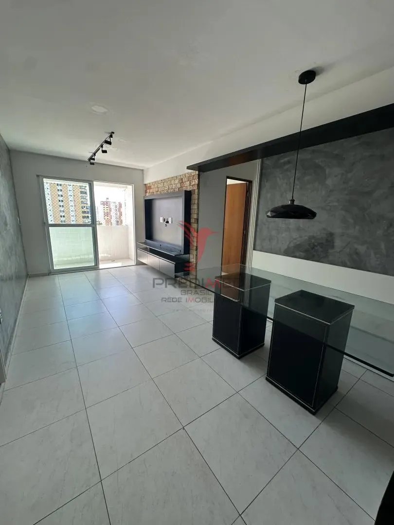 Foto do imóvel OPORTUNIDADE . Apartamento com varanda ,em Manaira, para moradia ou investimento