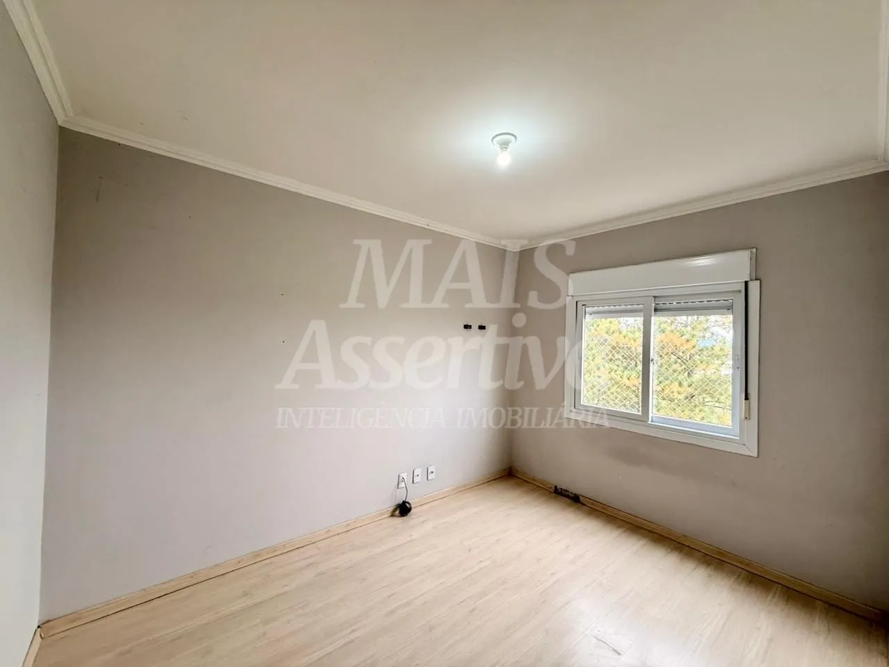 Imagem Apartamento no 3º andar, semi mobiliado para venda - Monte Brasil