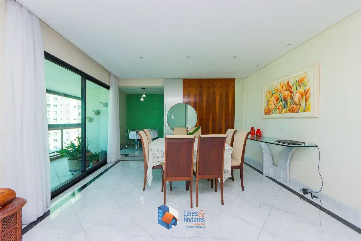Imagem Apartamento para venda em Campo Belo com 4 quartos, sendo 3 suítes, 242m²