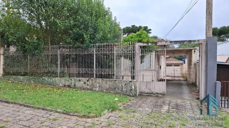 Imagem Terreno plano poucos metros do Mercado Festival da AV. Nossa Senhora da Luz, Tarumã/Bacacheri em Curitiba PR