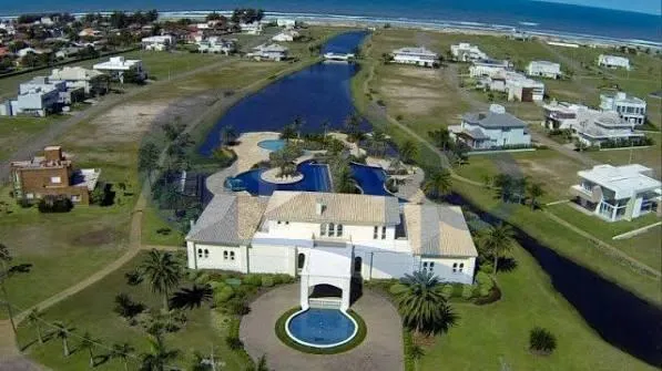 Foto do imóvel Terreno a venda no Condominio Horizontal Ocean Side em Torres/RS em Estrada dos Cunhas