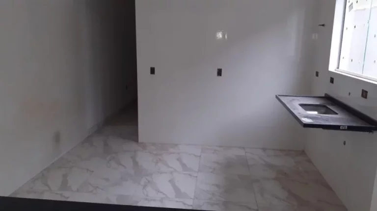 Imagem CASA DE CONDOMÍNIO NO MARACANÃ 2 DORMITÓRIOS 1 SUÍTE!!!