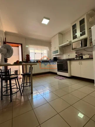 Imagem Casa à venda no bairro Jardim Scomparim - Mogi Mirim/SP