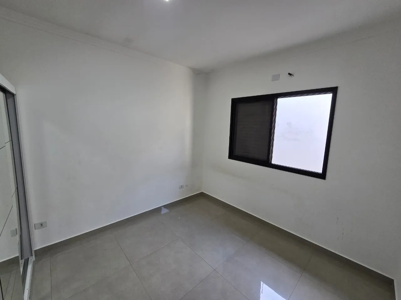 Imagem Casa para Venda em Peruíbe, Parque Balneário Oasis, 3 dormitórios, 1 suíte, 2 banheiros, 2 vagas