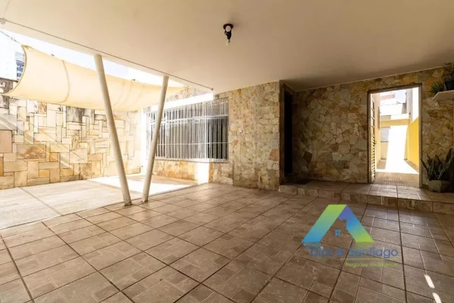Foto do imóvel Casa com 3 dormitórios Com suite e 3 vagas próximo ao Metrô Alto do Ipiranga em Vila Gumercindo/SP!