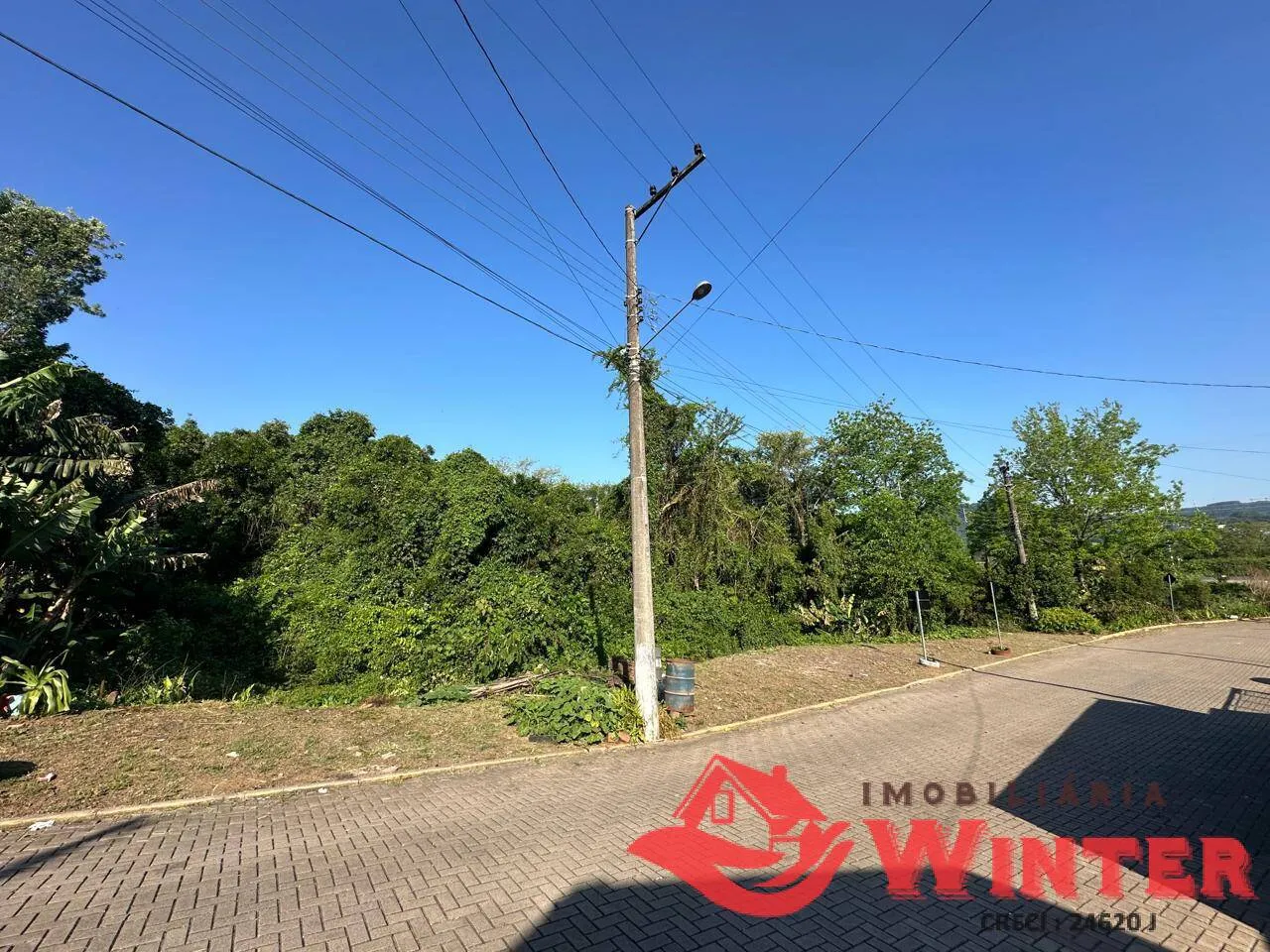 Imagem Terreno com 1.307 m2