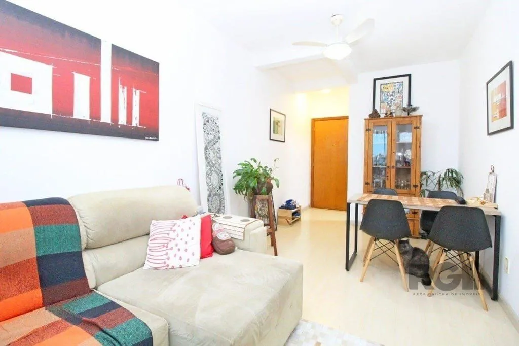 Imagem Apartamento 59m² - 2 dormitórios e 1 vaga no bairro Cavalhada