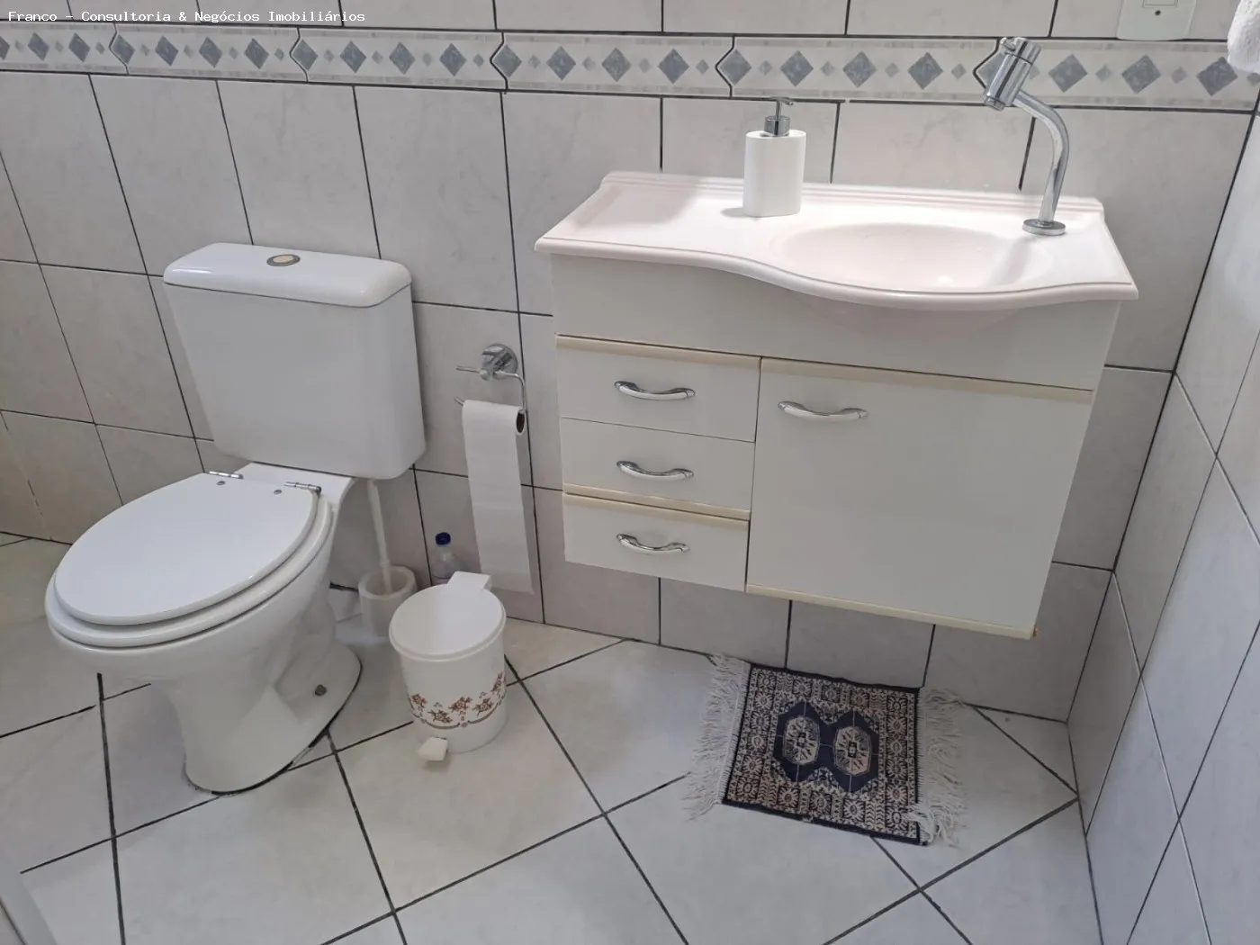 Imagem Apartamento para Venda em São Caetano do Sul, Nova Gerty, 2 dormitórios, 1 banheiro, 2 vagas