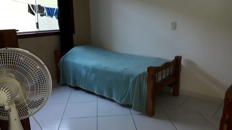 Imagem casa com comercio - Pedreira