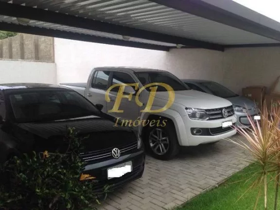 Imagem Casa em Condomínio de Alto Padrão