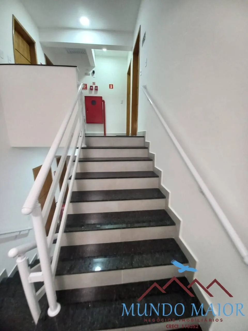 Imagem Cobertura com 2 dormitórios e 2 vagas ,100 m² - Vila Pires - Santo André/SP
