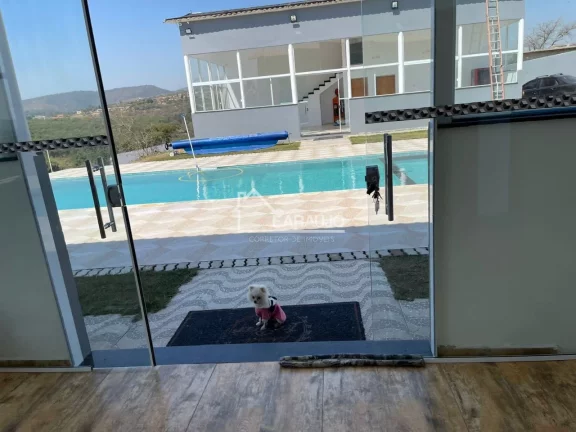 Imagem Sitio dos Sonhos em Sorocaba - Um Paraíso Verde para Você e Sua Família Imagine... Acordar ao som dos pássaros, com o sol banhando sua casa em meio a