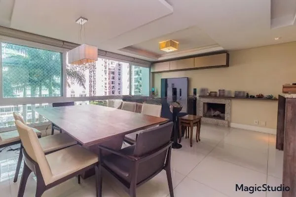 Imagem Vende apartamento no Bairro Passo da Areia - Porto Alegre