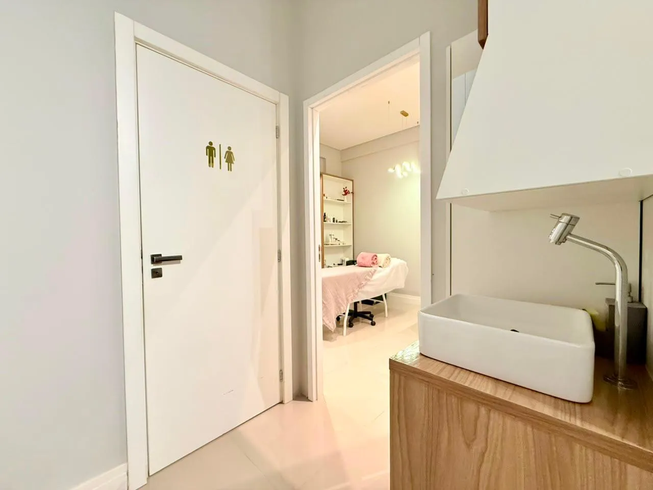 Imagem Ponto Comercial à venda com 68m2 por R$ 210.000,00