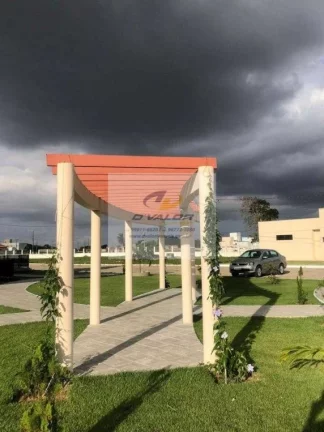 Imagem Vendo Casa Nova, em Condomínio Fechado, com 139m², 3 quartos s/ 3 suítes e 2 vagas