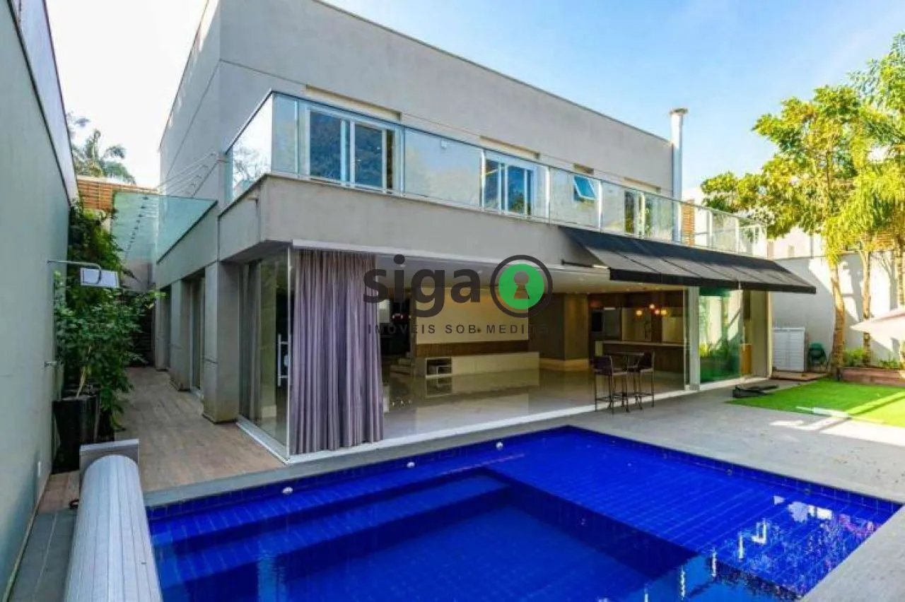 Imagem Casa em Condomínio para venda na Granja Julieta 03 suítes - São Paulo, SP