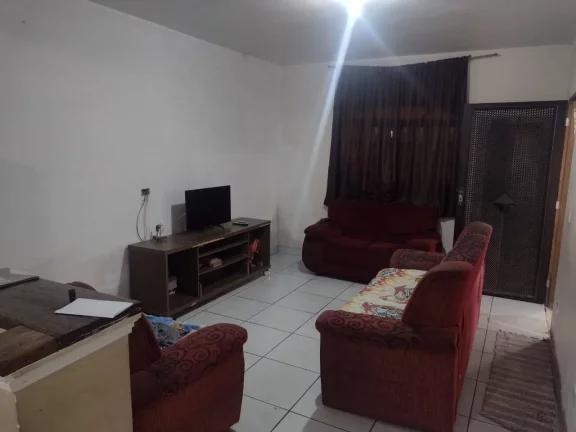Imagem Casa a venda em Itaquaquecetuba