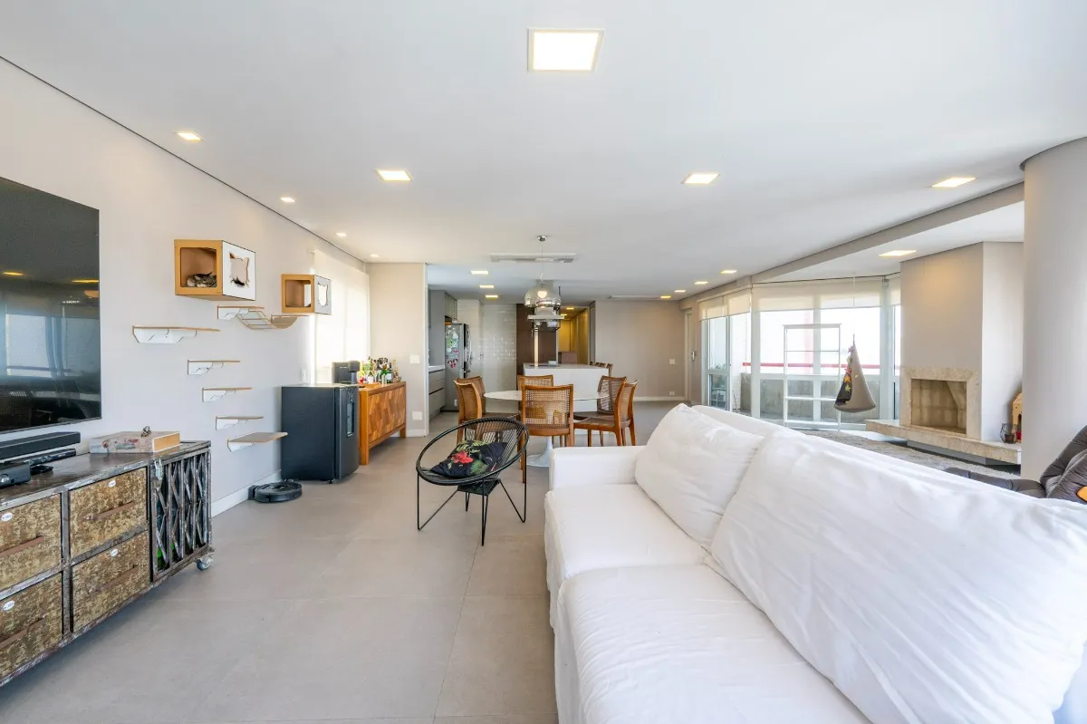 Imagem Apartamento para venda em Vila Andrade com 4 quartos, sendo 4 suítes, 210m2