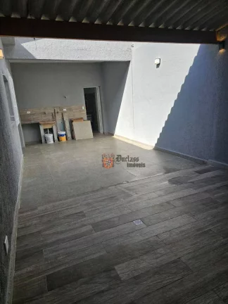 Imagem Casa com 3 dormitórios à venda, 192 m² por R$ 850.000 - Vila Valença - São Vicente/SP