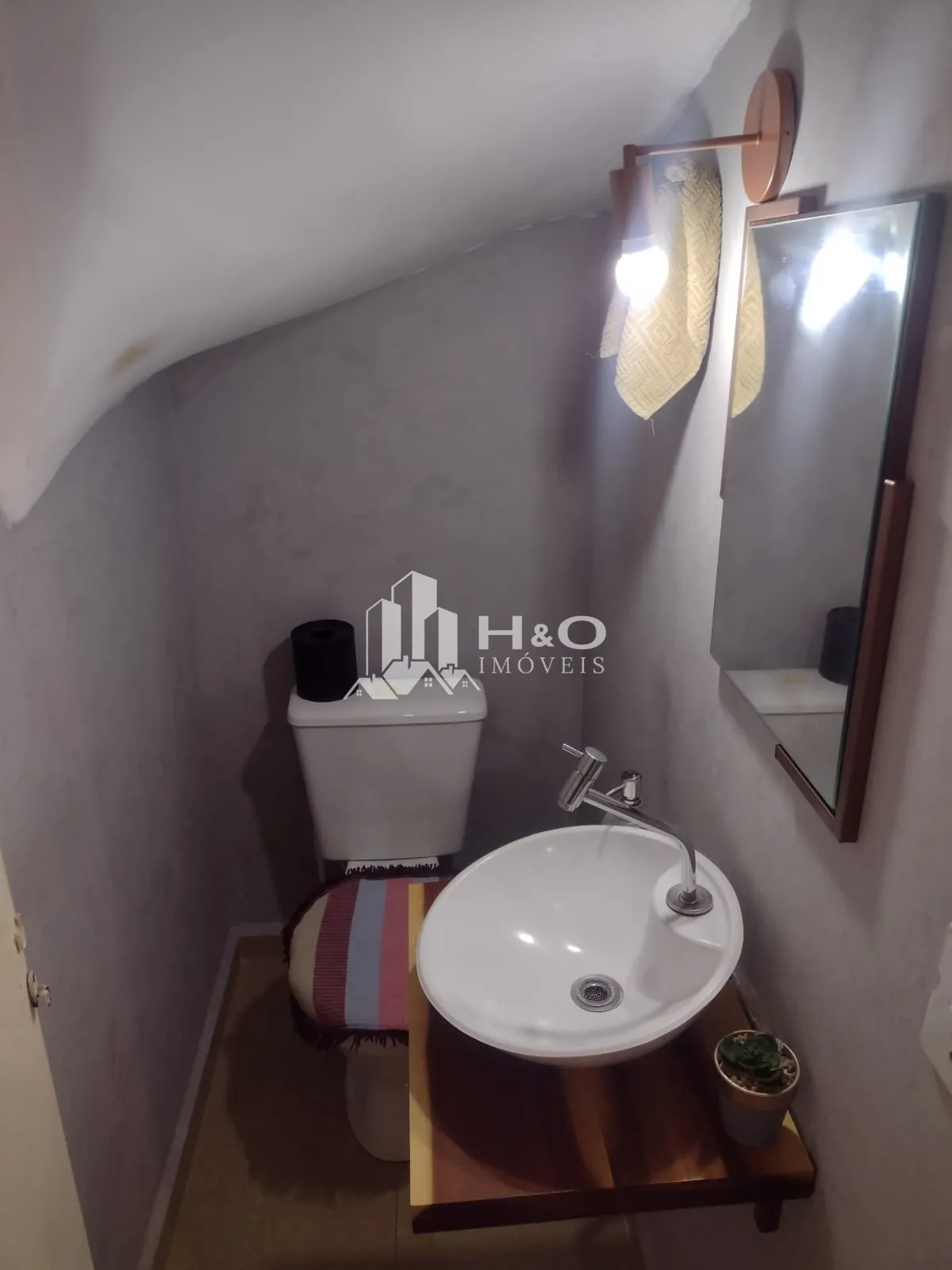 Imagem Sobrado à Venda com 2 Dormitórios, Sacada e Churrasqueira - Próximo ao Metrô e Av. Itaquera