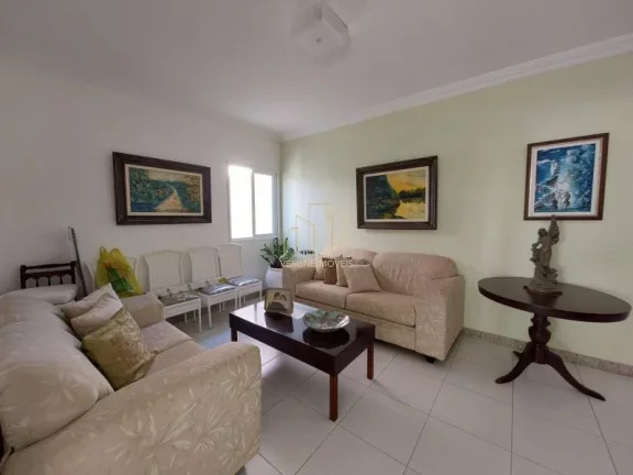 Imagem Casa de Luxo em Condomínio: 4 Quartos, 3 Suítes, 3 Salas em Piatã, Salvador-BA - 230m² de Pura Elegância e Conforto!