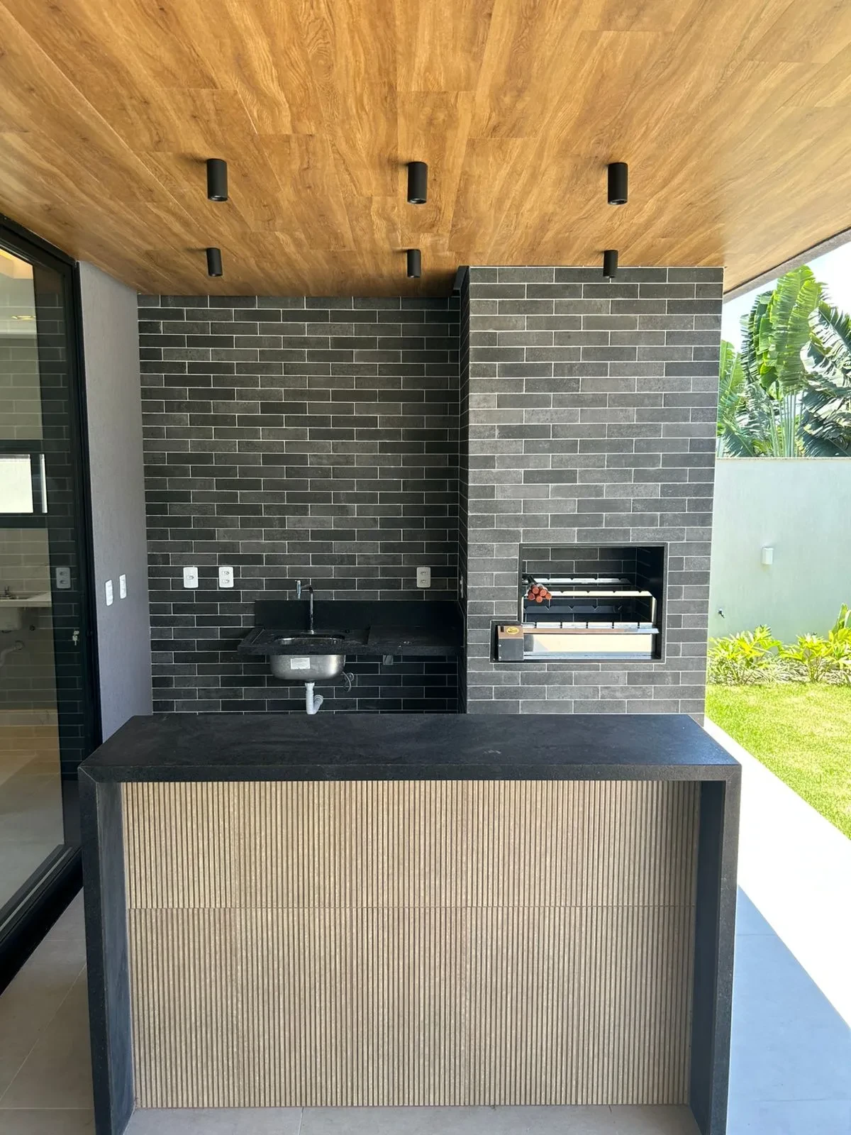 Imagem Casa com 4 Quartos à Venda, 467 m² em Jacuhy - Serra