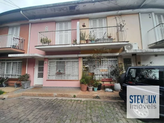 Imagem Casa de Vila com portão próxima a Clodomiro Amazonas e Hélio Pellegrino