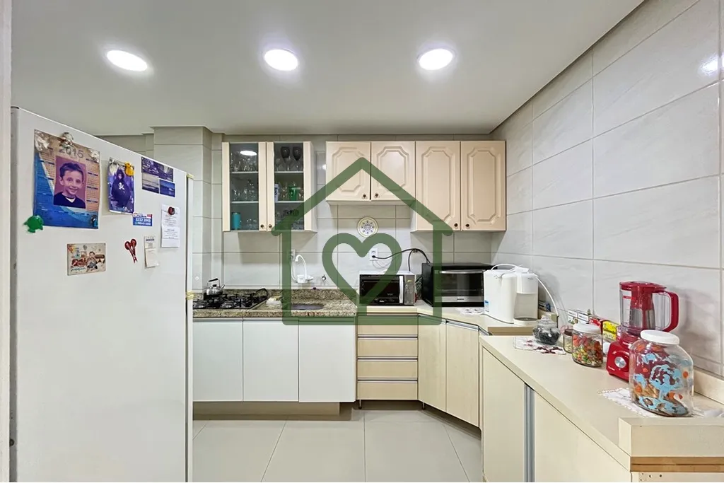 Imagem Venha conhecer o apartamento no bairro Menino Deus, em Porto Alegre. Esta é uma oportunidade em adq...